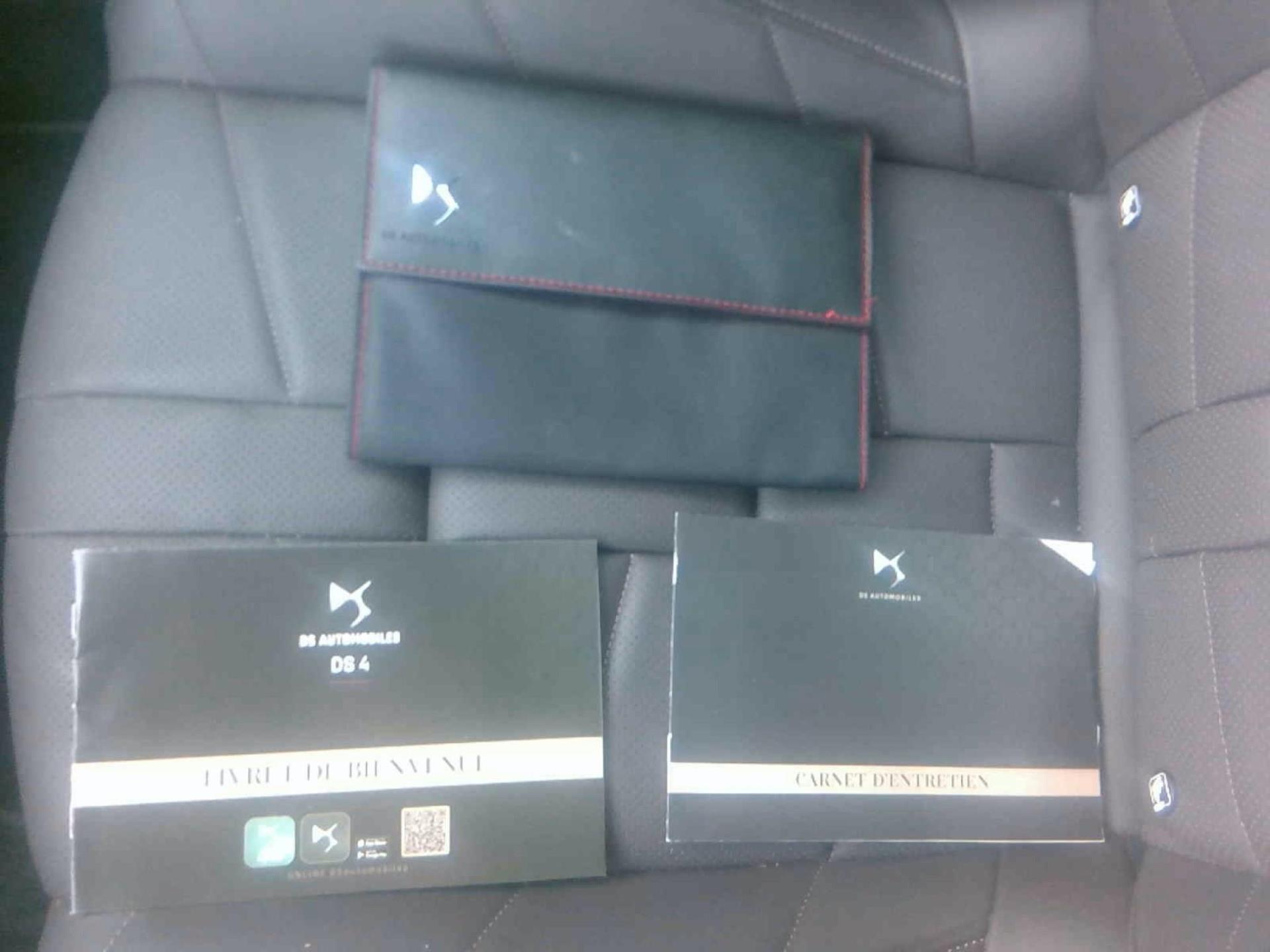 DS DS 4 Hybride E-Tense 225 EAT8 Cross Rivoli 2022