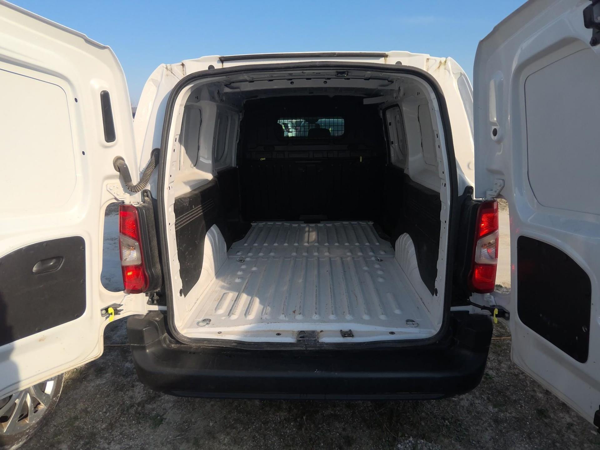 Opel COMBO CARGO XL 950 KG BLUEHDI 100 S&S BVM6  2023