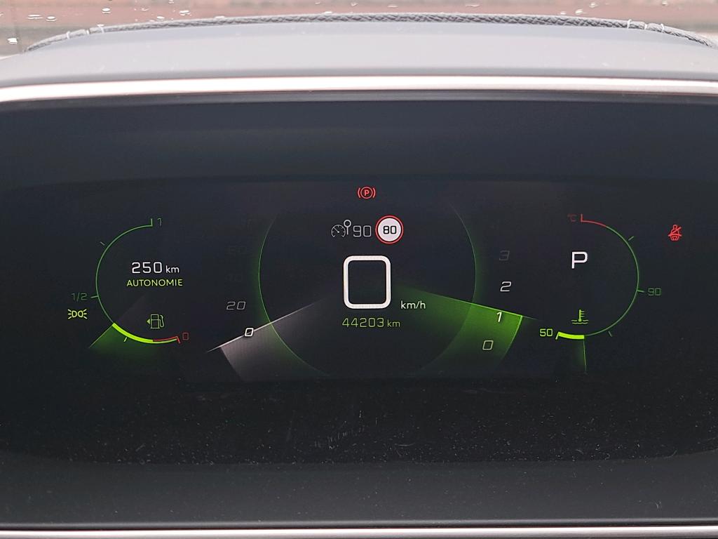 Peugeot 2008 PureTech 130 S&S EAT8 GT Pack 2022