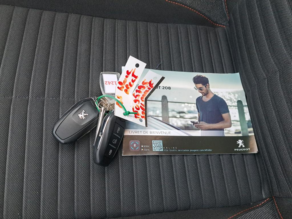 Peugeot 208 Electrique 50 kWh 136ch Active Business 2021