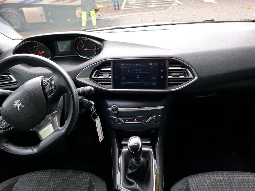 Peugeot 308 SW PureTech 110ch S&S BVM6 Active Pack 2021