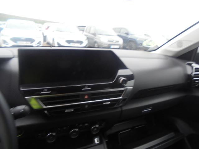 Foto Citroën C4 X 10
