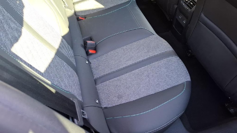 Foto Peugeot 408 13