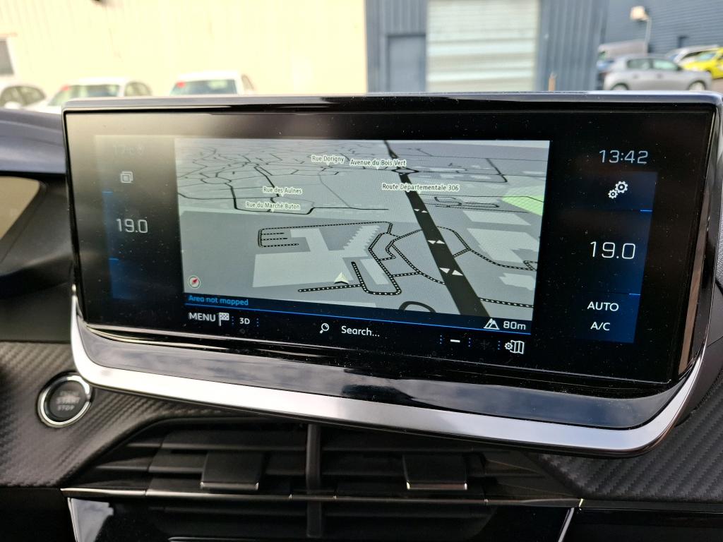 Peugeot 2008 BlueHDi 130 S&S EAT8 Allure Pack 2021