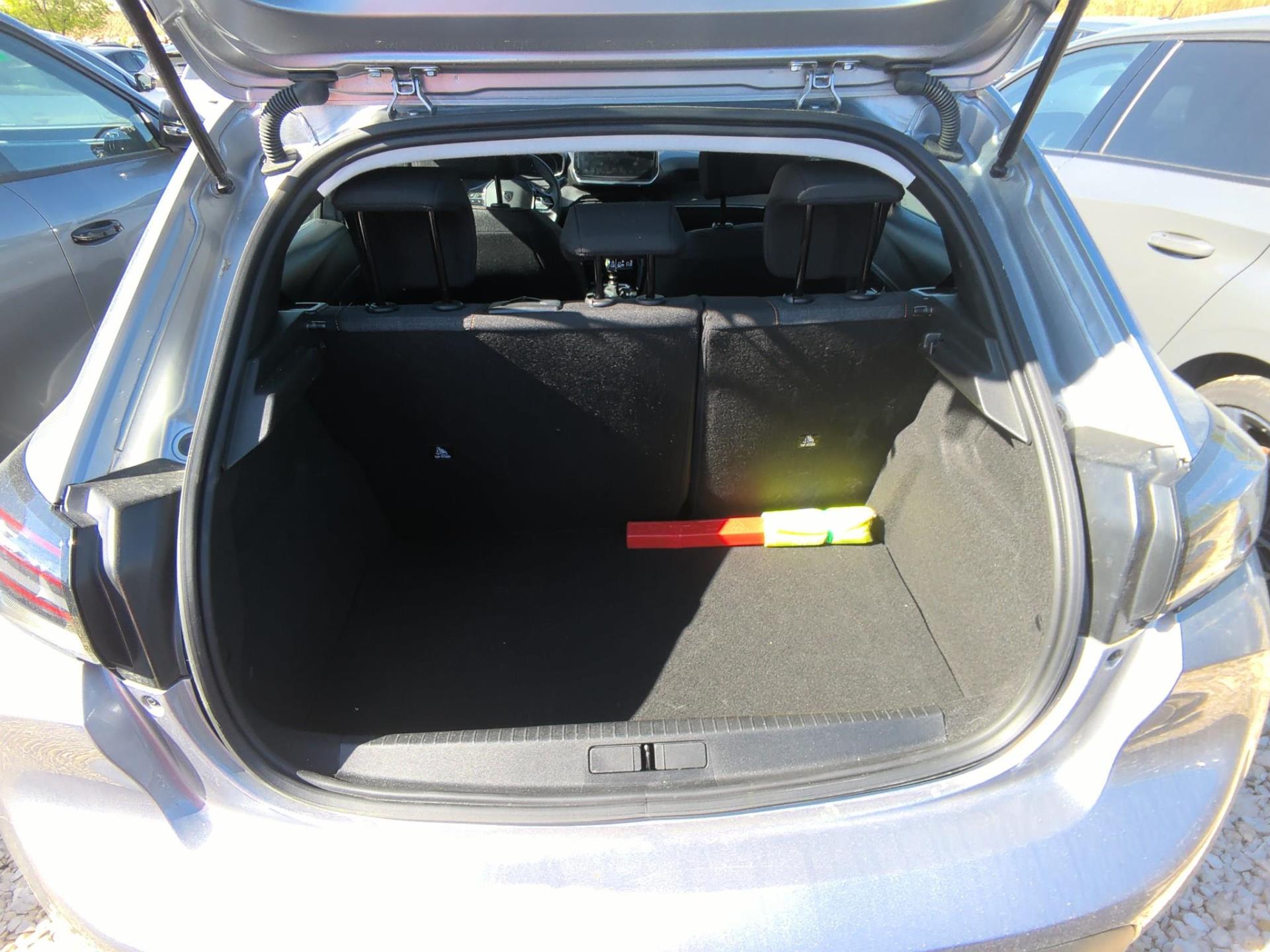 Peugeot 208 100 S&S BVM6 Style 2025