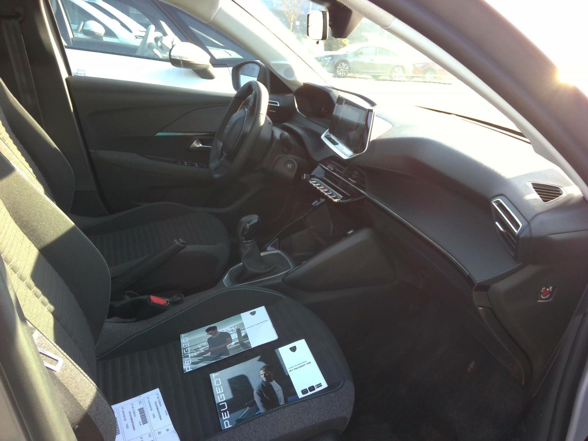 Peugeot 208 PureTech 75 S&S BVM5 Style 2023