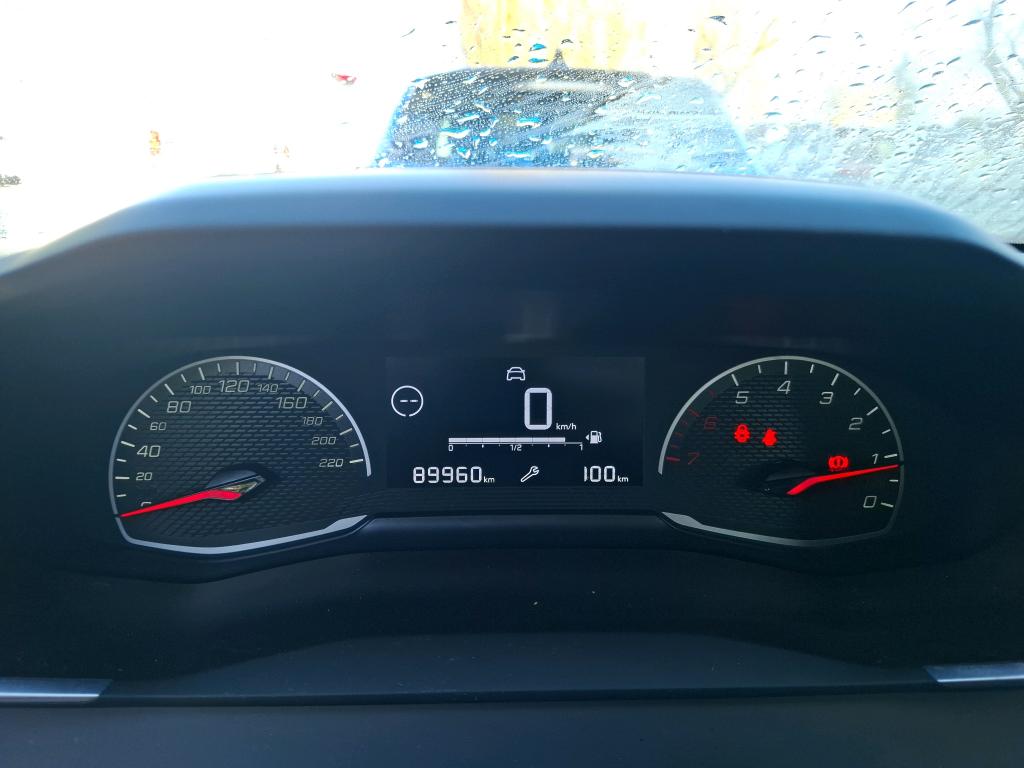 Peugeot 208 BLUEHDI 100 S&S BVM6 PREMIUM PACK 2021