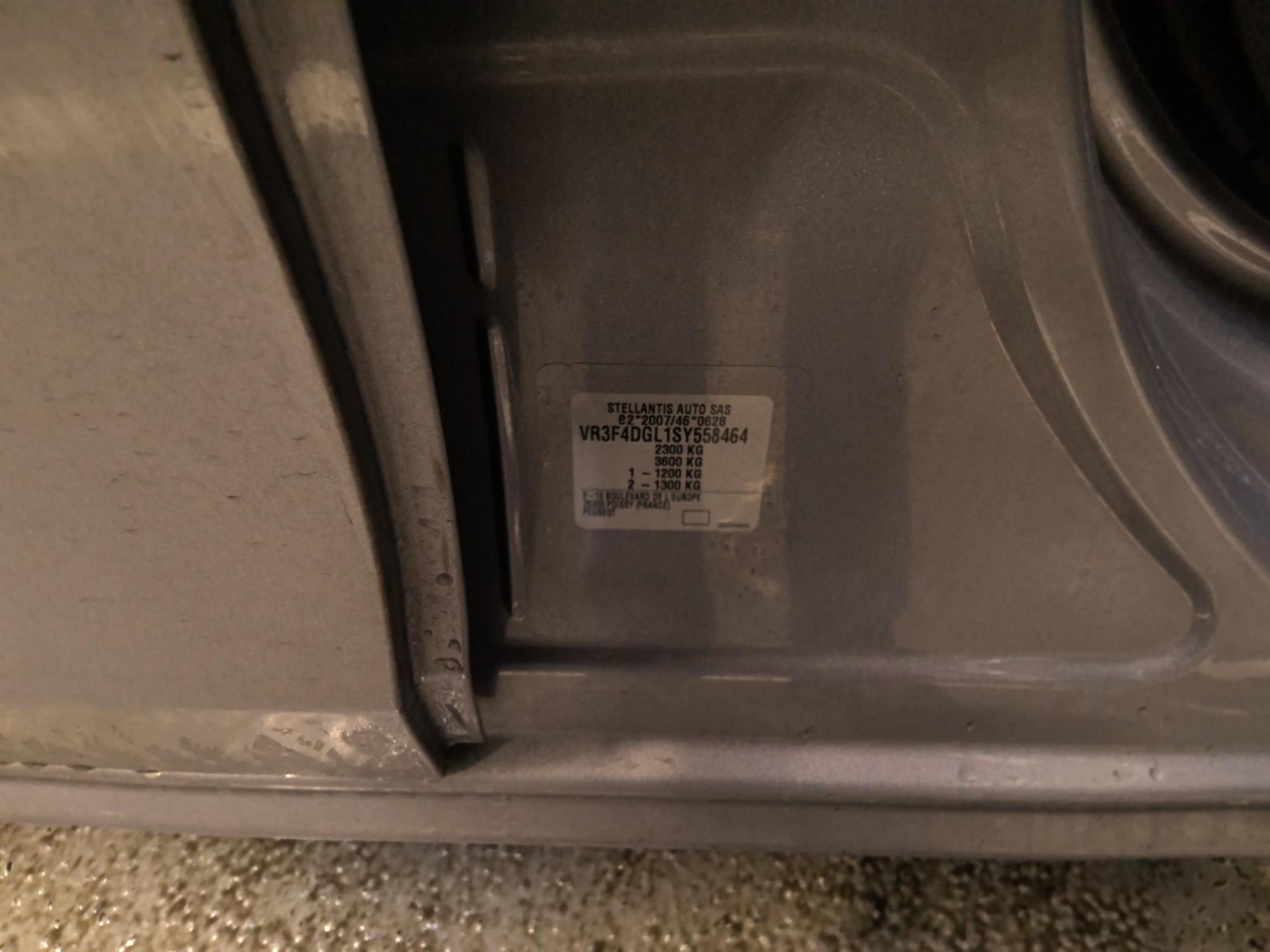 Peugeot 508 SW Hybrid 180 e-EAT8 Allure 2025