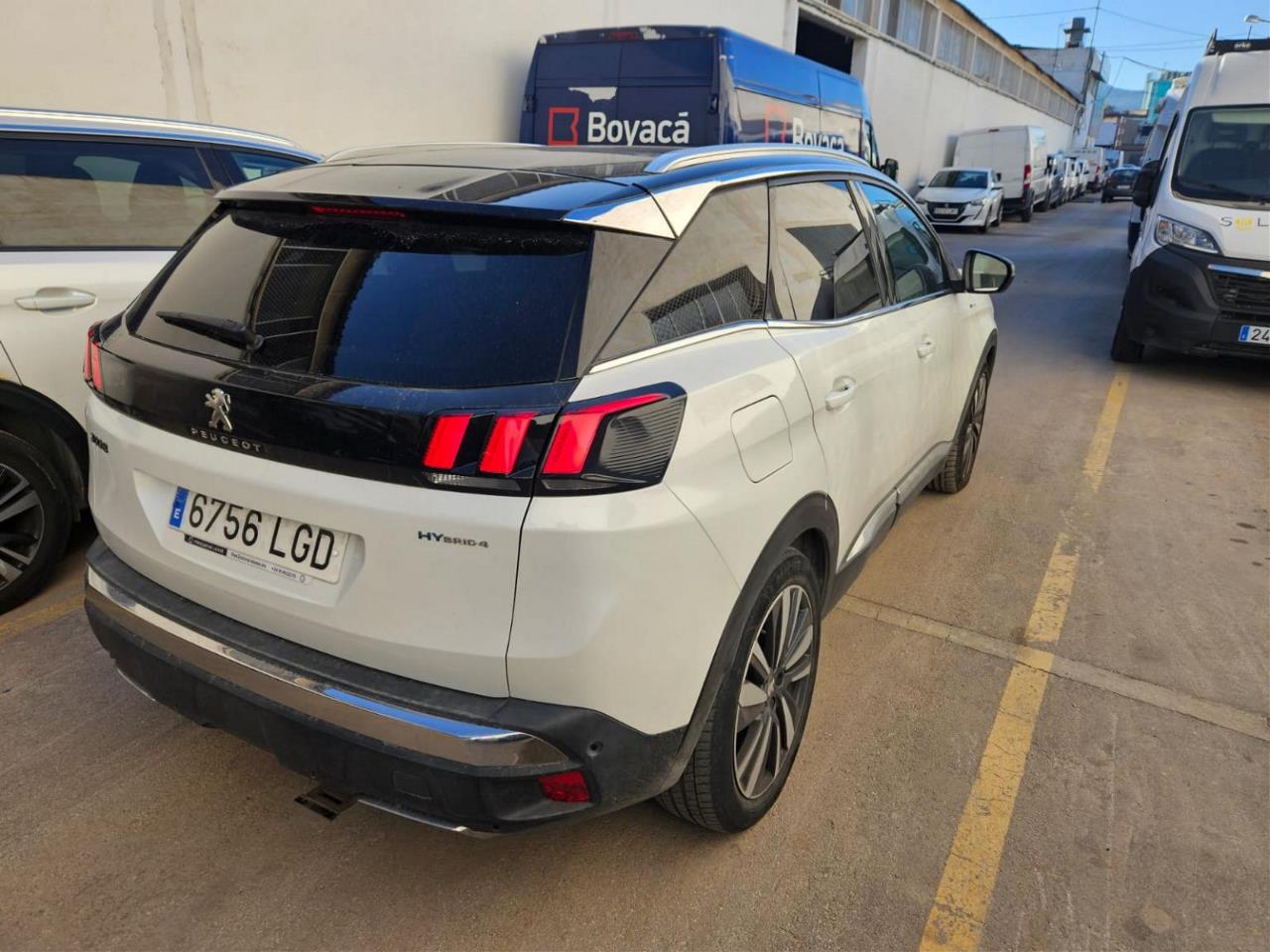 Foto Peugeot 3008 Hybrid 4