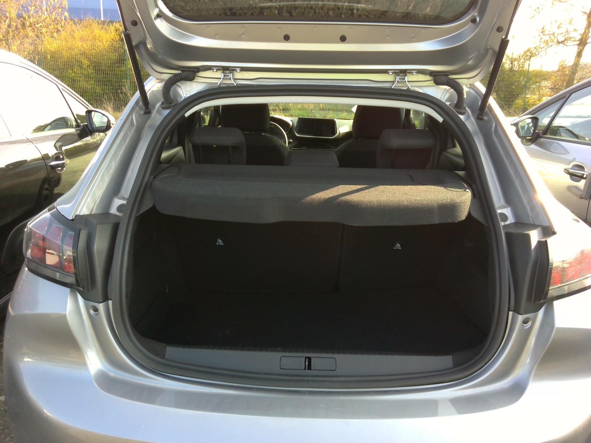 Peugeot 208 PureTech 75 S&S BVM5 Style 2023