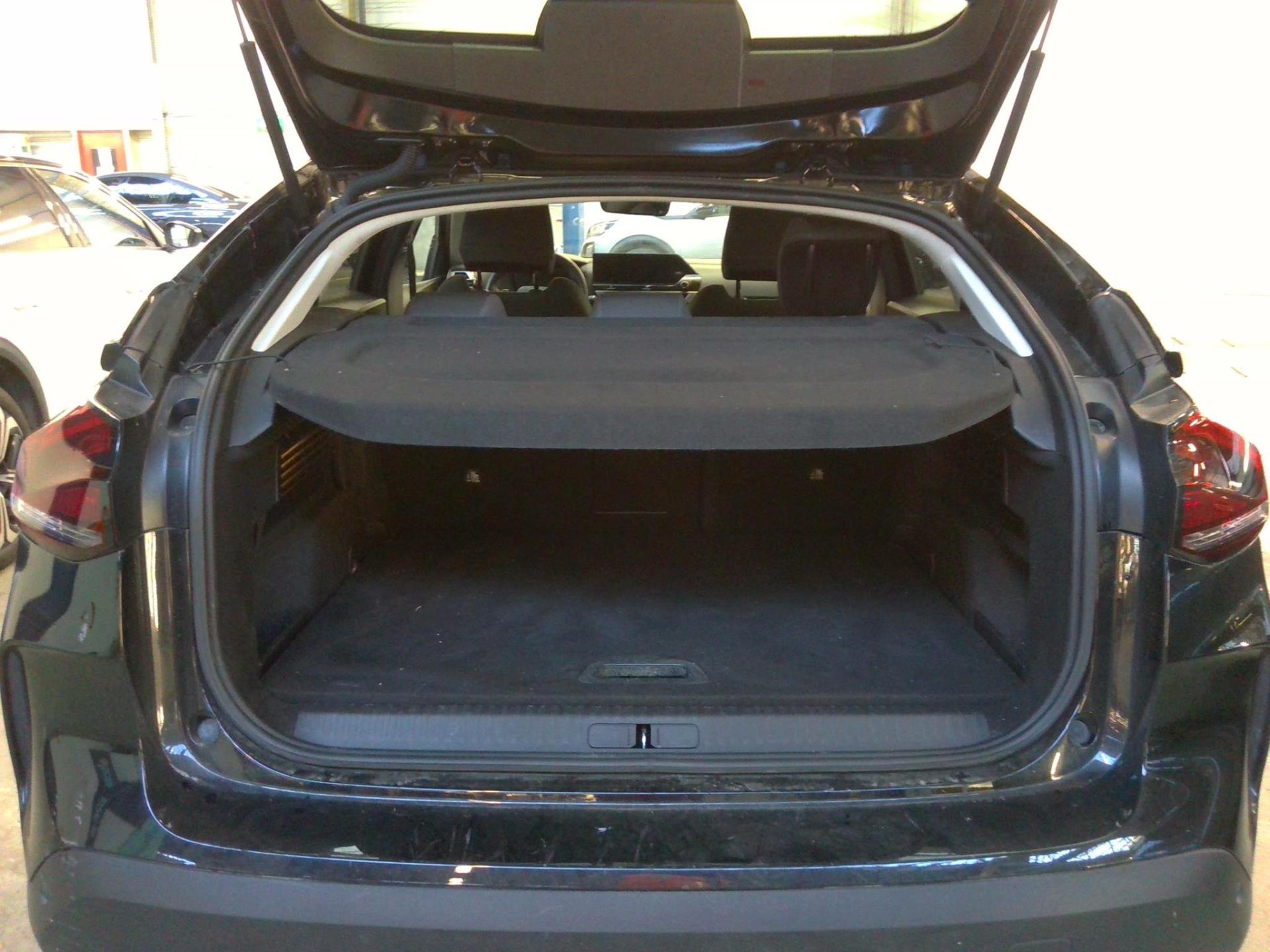 Citroen C4 PureTech 130 S&S EAT8 Shine 2022