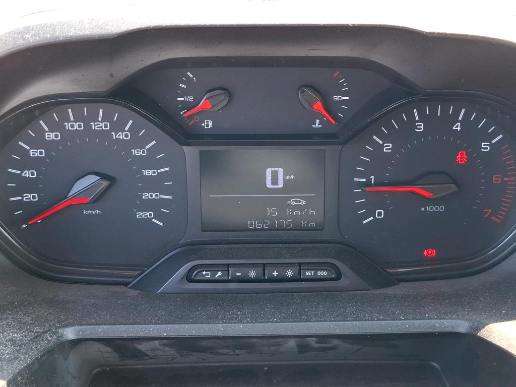 Peugeot PARTNER FOURGON STANDARD 650 KG BLUEHDI 75 BVM5 PREMIUM 2020