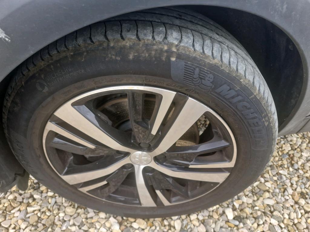 Peugeot 3008 Hybrid 225 e-EAT8 GT 2023