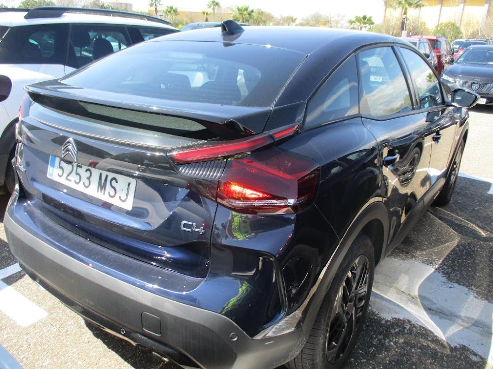 Foto Citroën C4 X 6