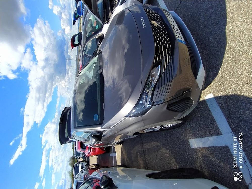 Foto Peugeot 3008 Hybrid 6