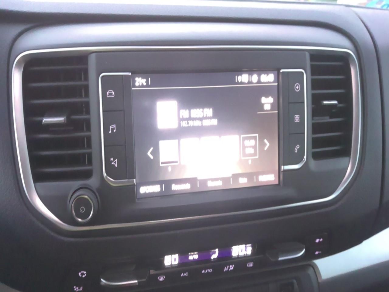 Foto Opel Zafira-e Life 7