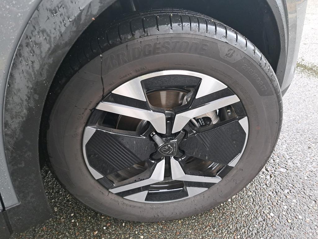 Peugeot 2008 Hybrid 145 ch e-DCS6 GT 2025