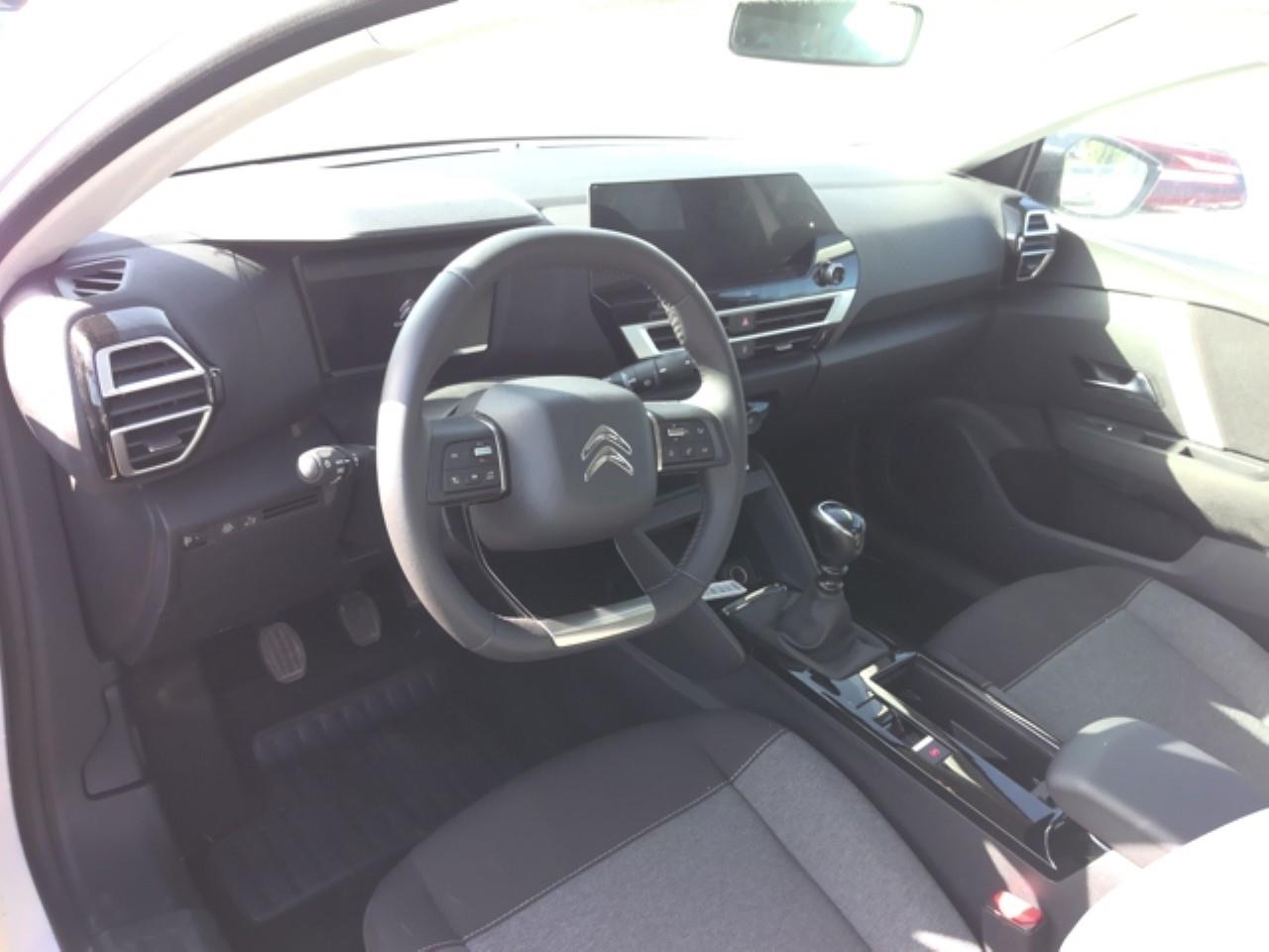 Foto Citroën C4 X 3