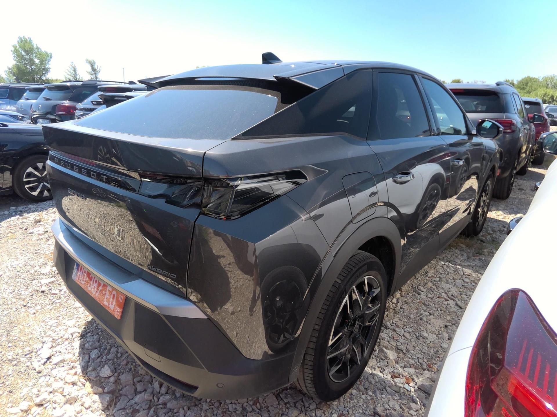 Peugeot 3008 Hybrid 145 e-DCS6 GT 2025