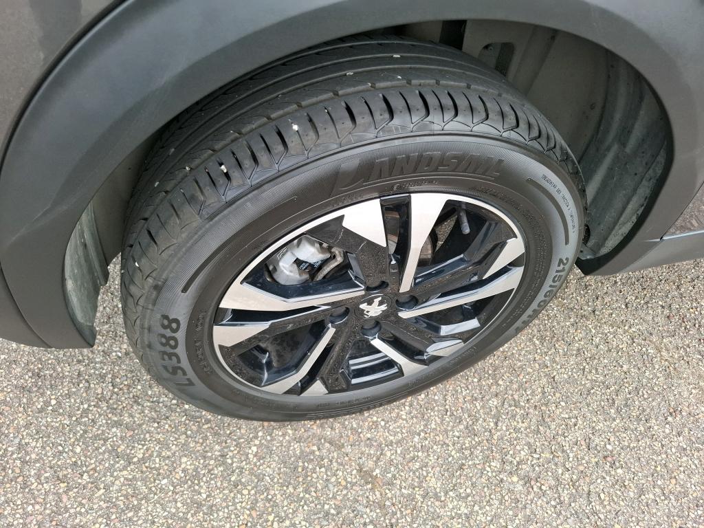 Peugeot 2008 BlueHDi 130 S&S EAT8 Allure 2022