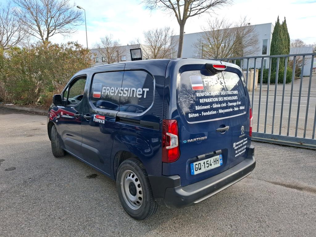 Peugeot E-PARTNER FOURGON M 800 KG 136 CH BATTERIE 50 KWH  2023