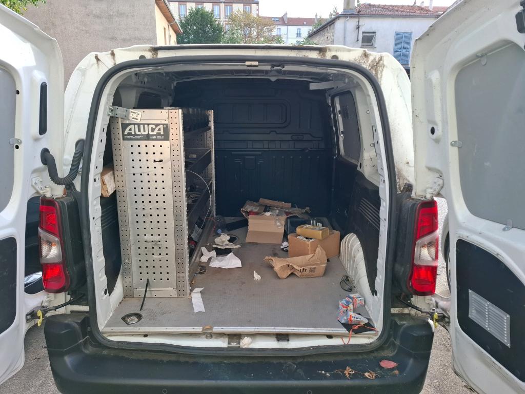 Peugeot PARTNER FOURGON STANDARD 1000 KG PURETECH 130 S&S EAT8 PREMIUM 2021