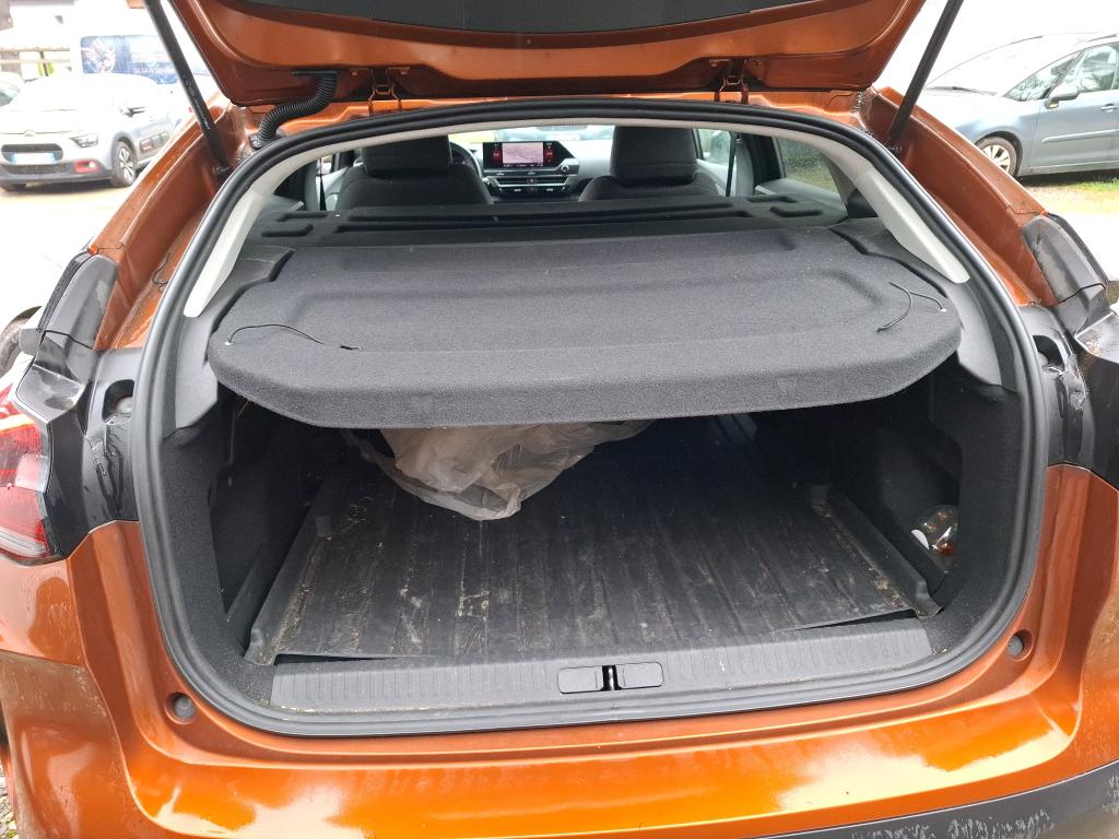 Citroen C4 BlueHDi 130 S&S EAT8 Shine 2021