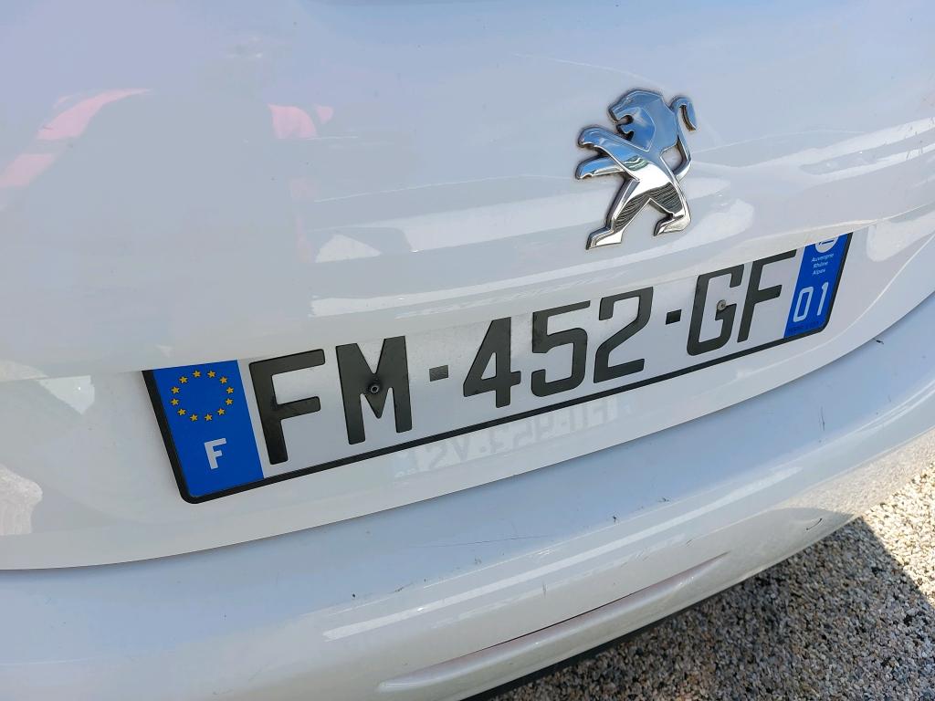 Peugeot 208 AFFAIRE BLUEHDI 100 S&S BVM5 PREMIUM PACK 2019