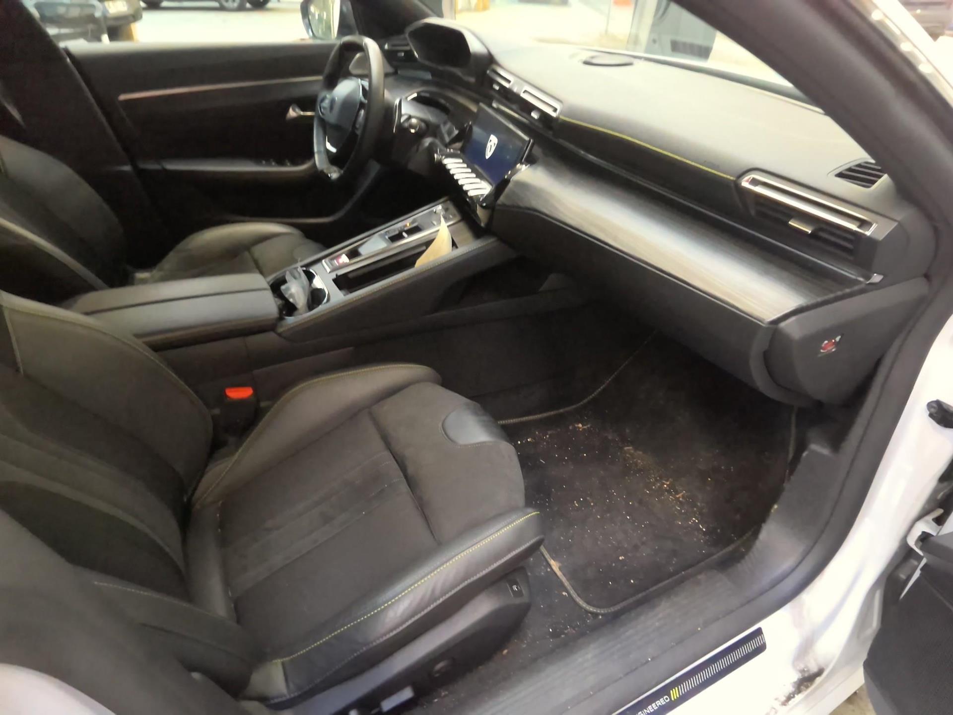 Peugeot 508 Hybrid4 360 e-EAT8 Peugeot Sport Engineered 2023