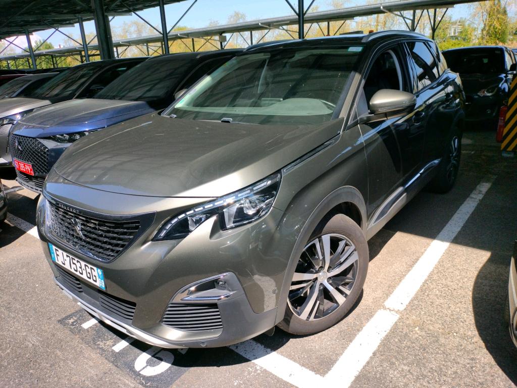 NV 3008 SUV