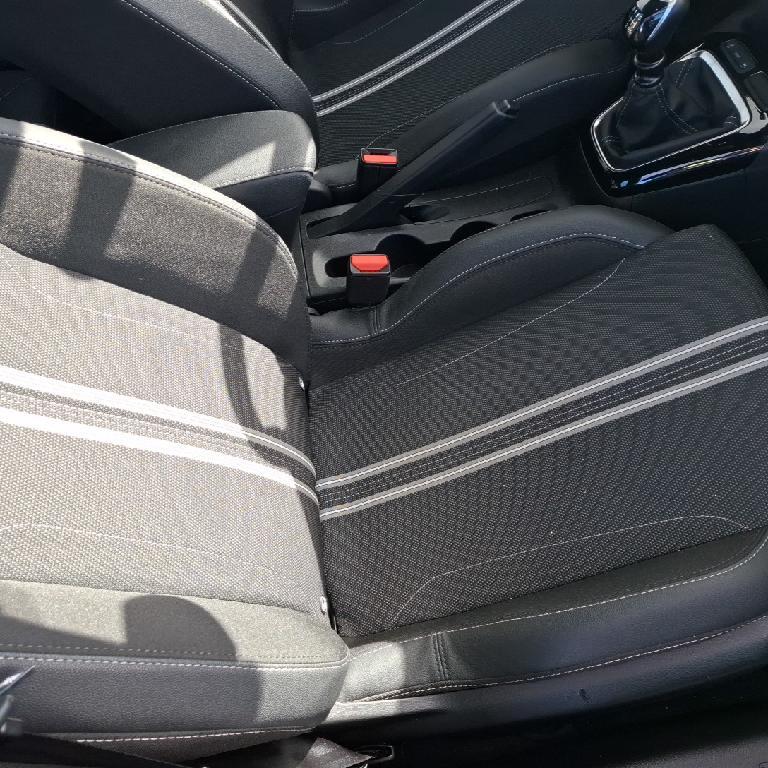 Foto Opel Corsa 12