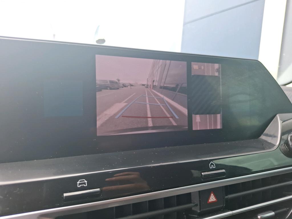 Citroen C4 PureTech 130 S&S EAT8 Shine 2022