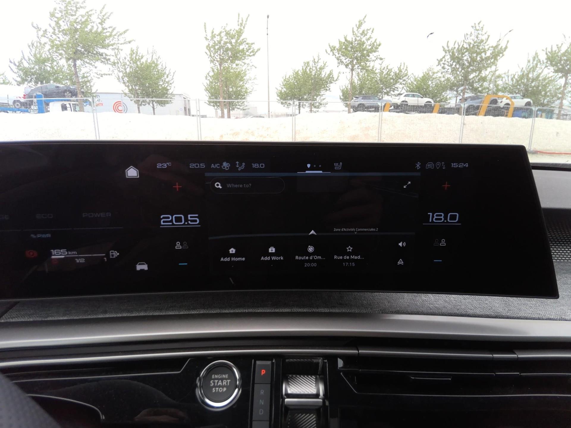 Peugeot 5008 Hybrid 136 e-DCS6 GT 2025