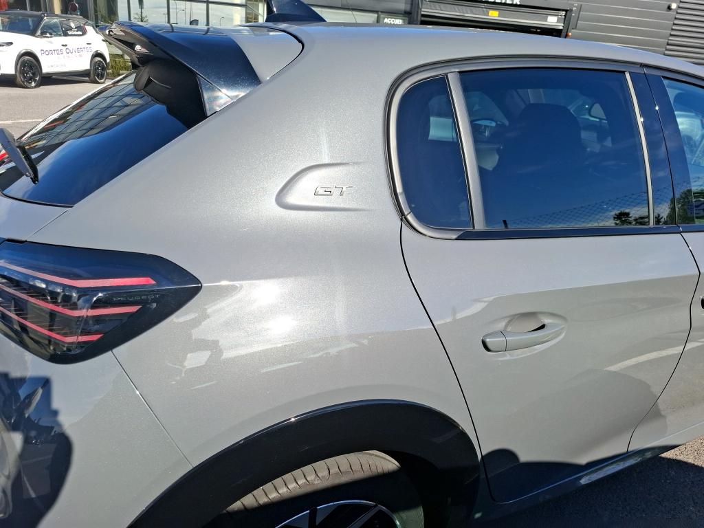 Peugeot 208 Hybrid 136 e-DCS6 GT 2025