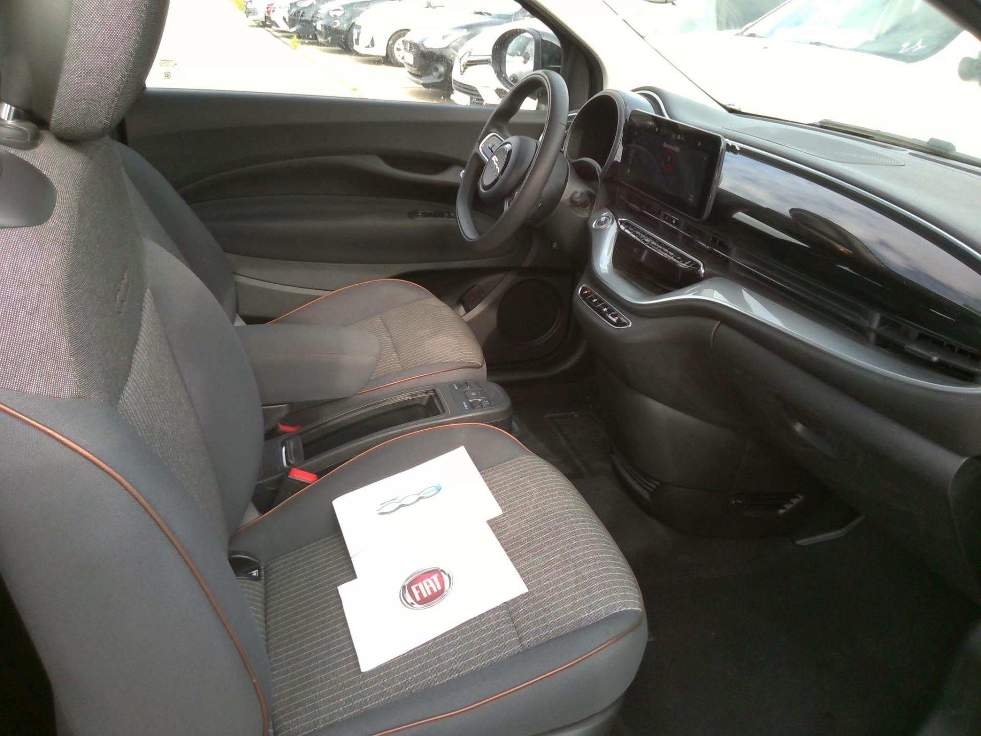 FIAT 500C e 118 ch Icône '2021' 2022