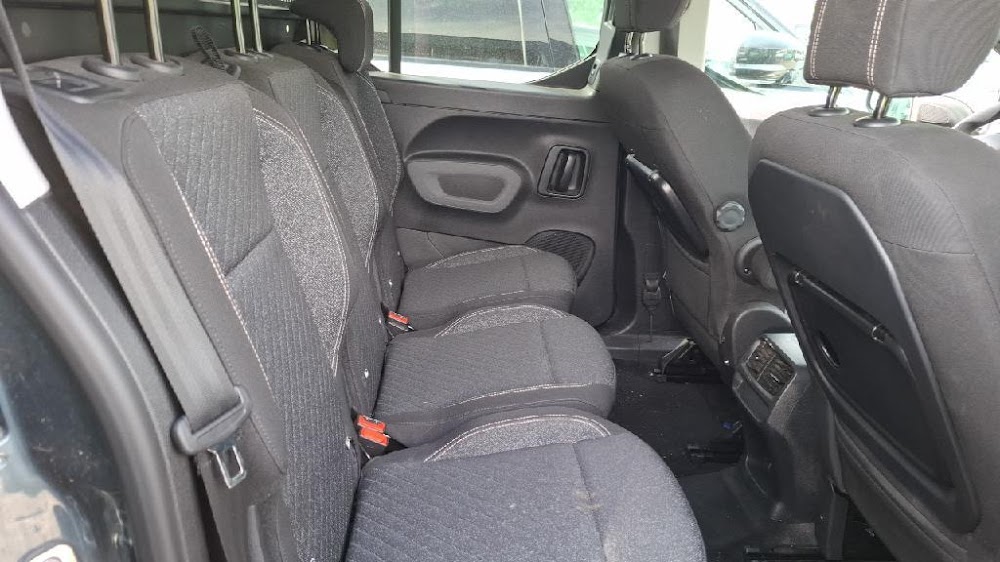 Foto Peugeot Rifter 18