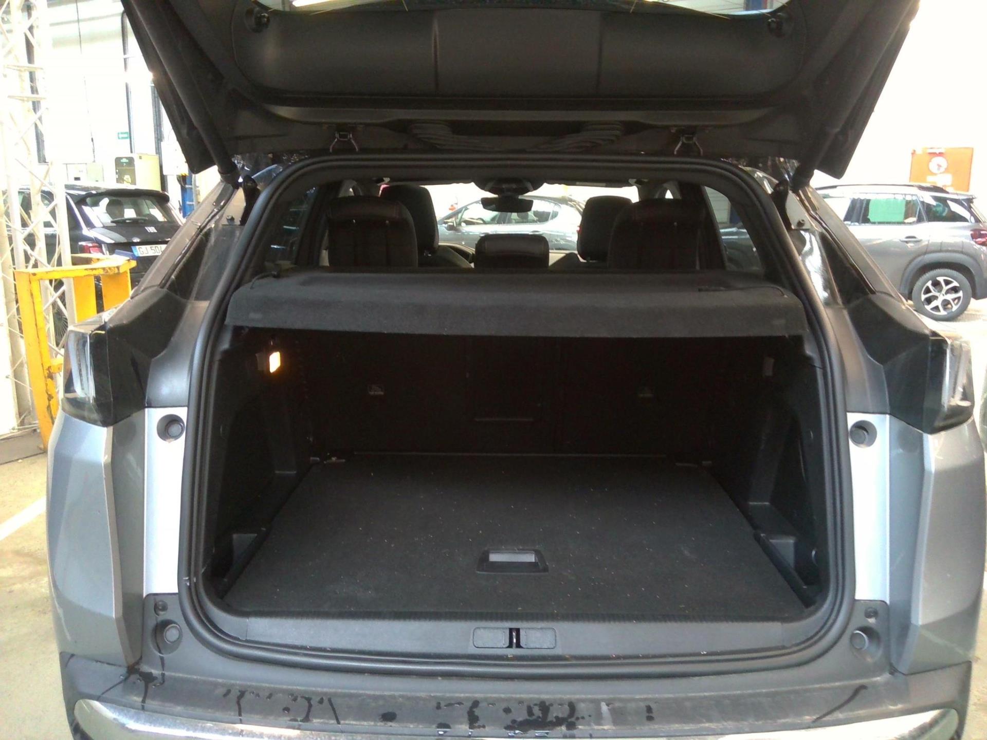 Peugeot 3008 PureTech 130ch S&S BVM6 GT 2023