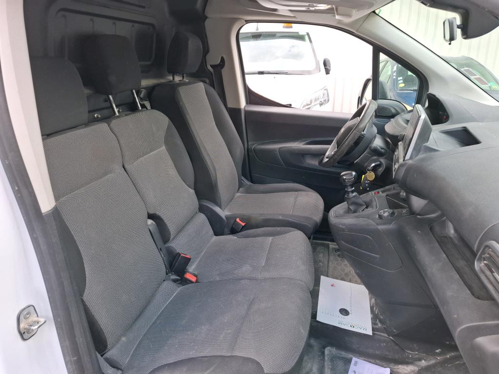 Peugeot PARTNER FOURGON STANDARD 1000 KG BLUEHDI 100 S&S BVM6 GRIP 2022