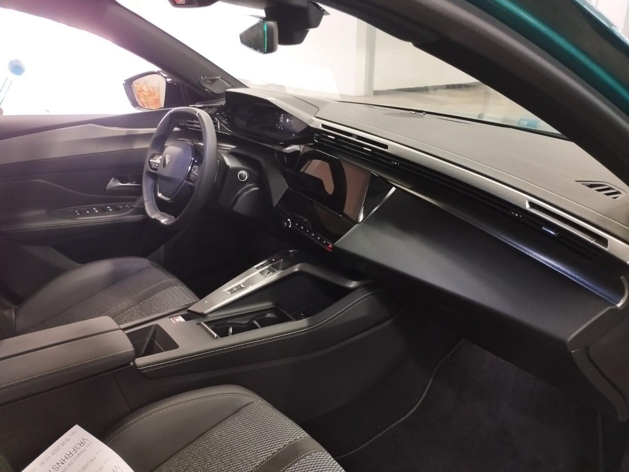 Peugeot 308 III