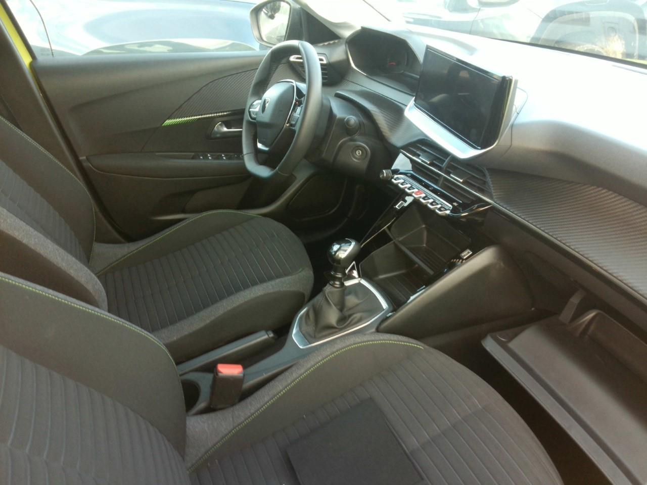Foto Peugeot 208 3