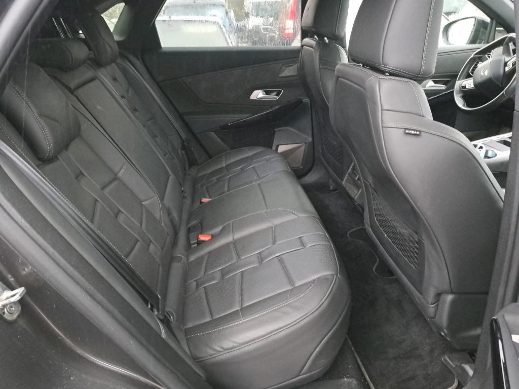 DS DS7 Crossback Hybride E-Tense 300 EAT8 4x4 Louvre 2021