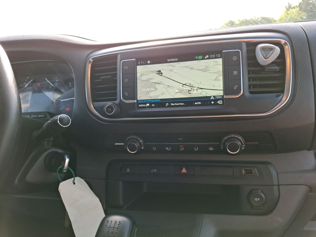 Peugeot EXPERT FGN TOLE STANDARD 2.0 BLUEHDI 120 S&S BVM6 ASPHALT 2020