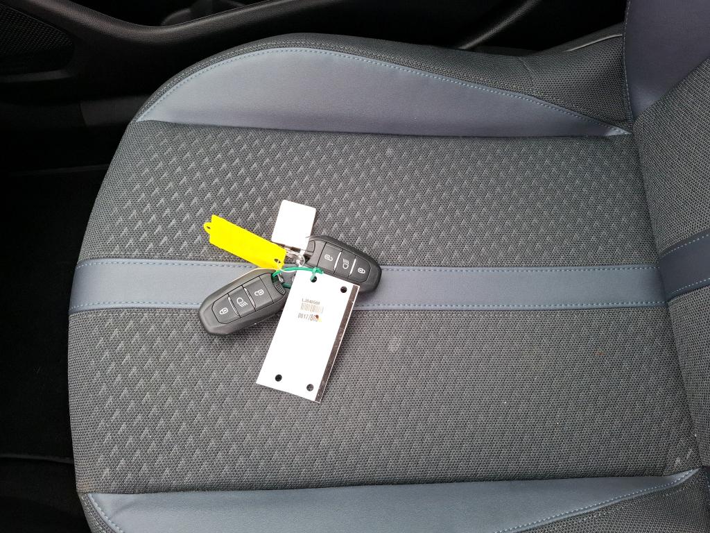 Peugeot 2008 BlueHDi 100 S&S BVM6 Allure Business 2020