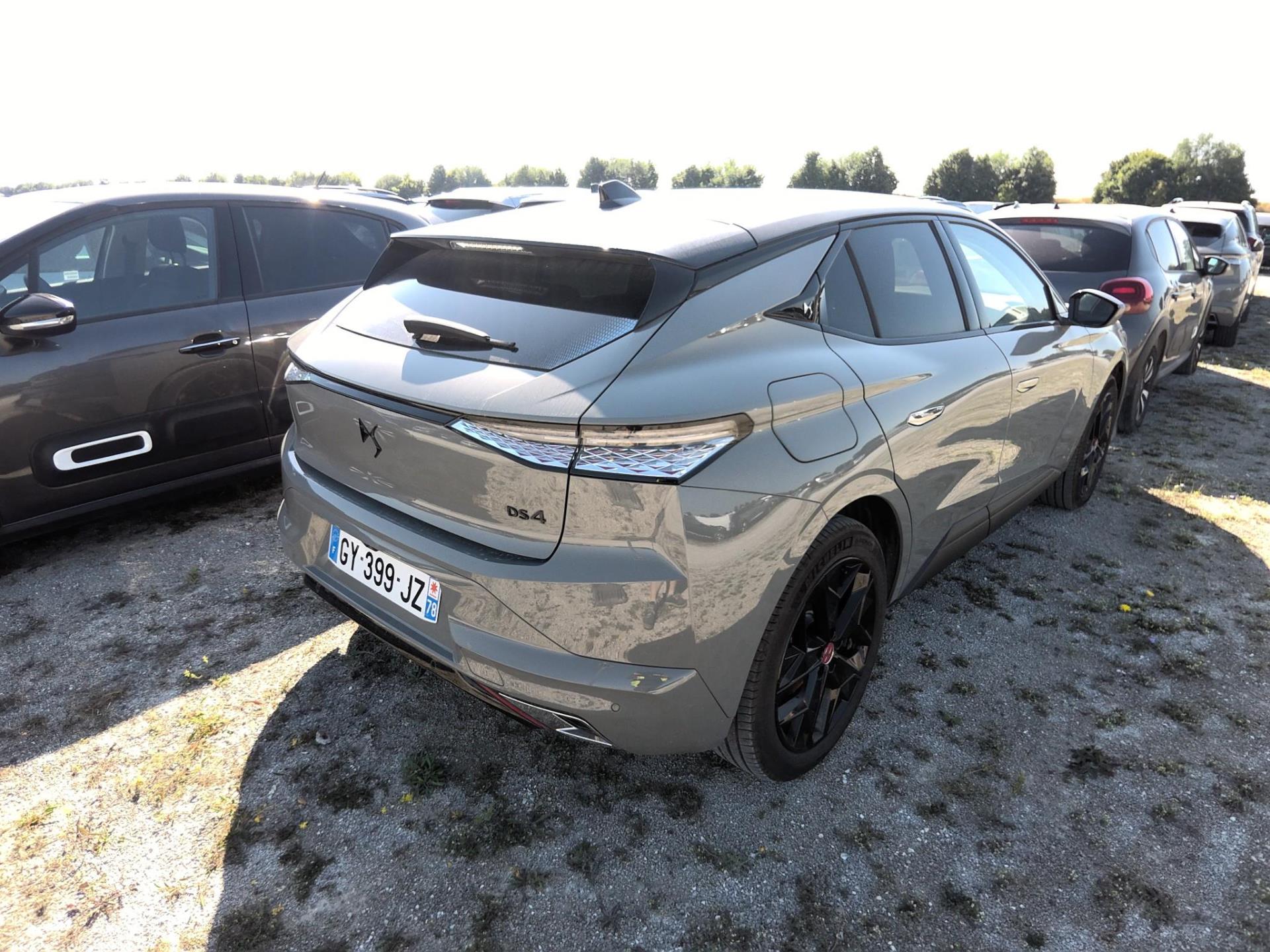 DS DS 4 PureTech 130 EAT8 Performance Line 2024