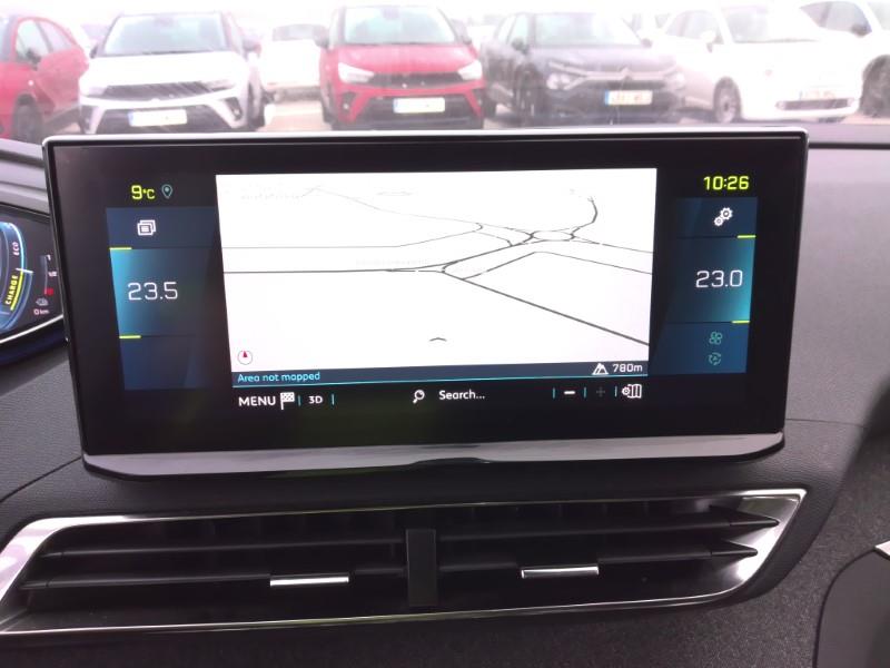 Foto Peugeot 3008 Hybrid 9
