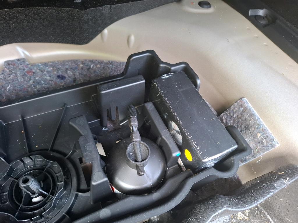 Peugeot 2008 PureTech 130 S&S BVM6 Active Pack 2022
