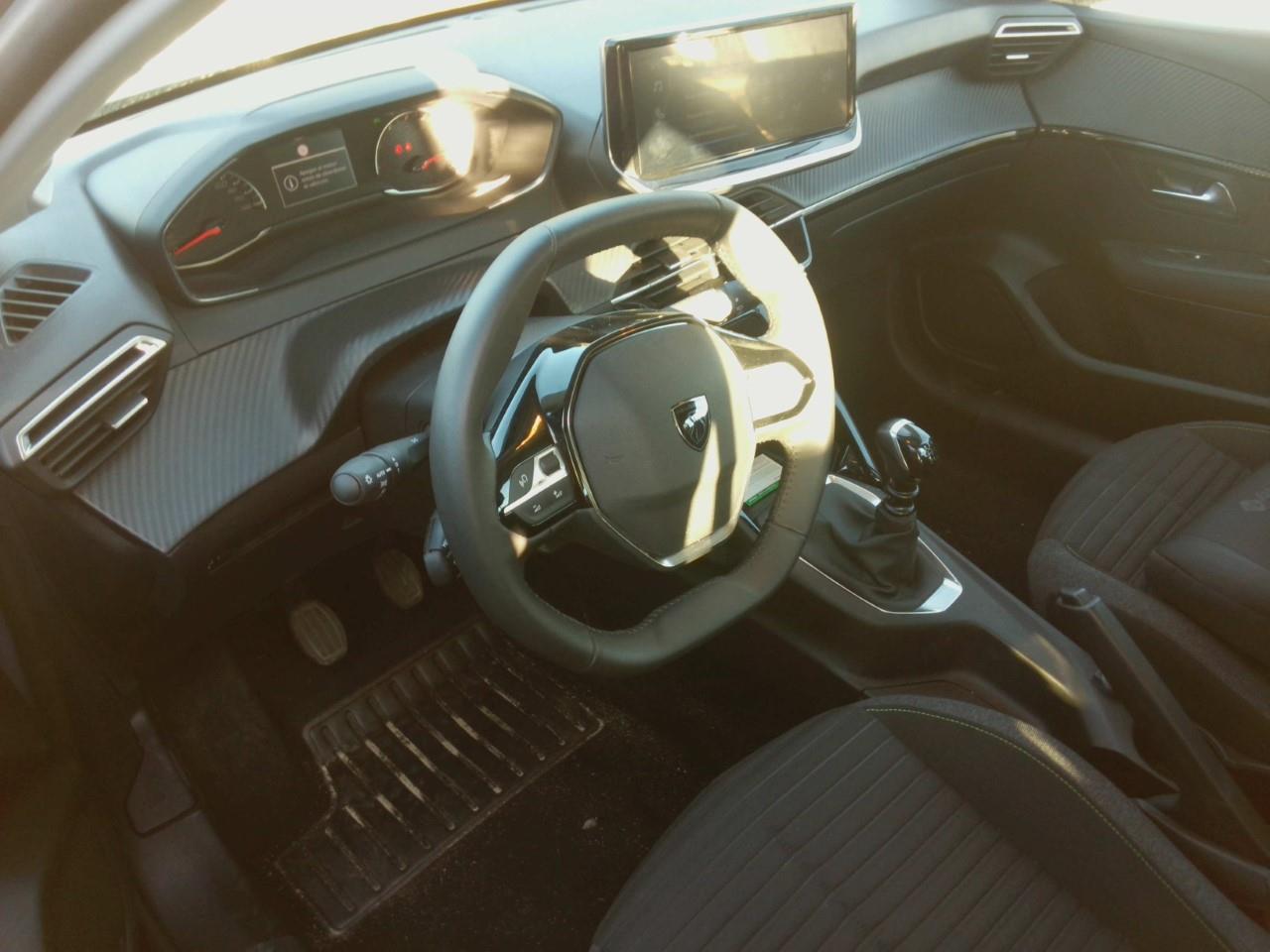 Foto Peugeot 208 3