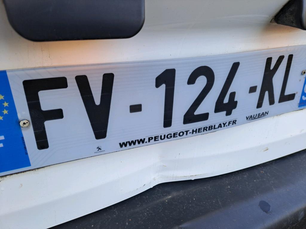 Peugeot PARTNER FOURGON STANDARD 650 KG BLUEHDI 100 S&S BVM5 PREMIUM 2020