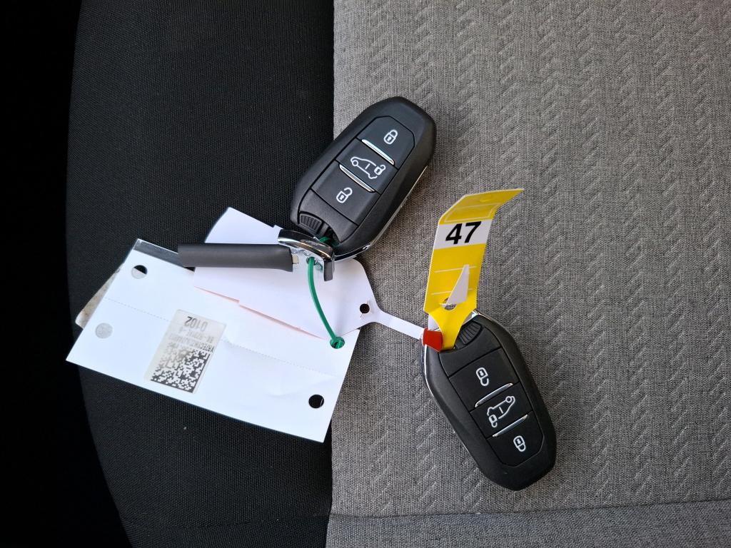 Citroen Berlingo Taille XL 7pl BlueHDi 130 S&S BVM6 Feel Pack 2022