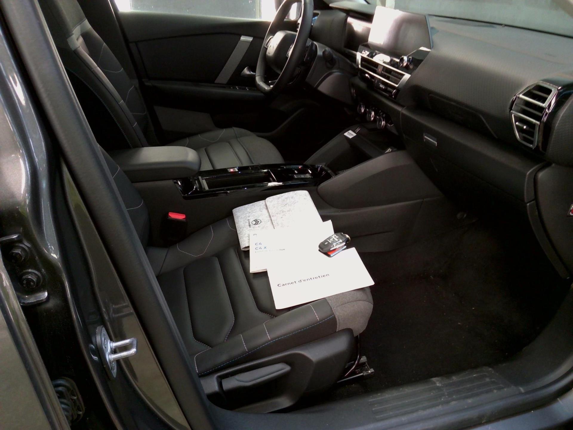 Citroen C4 PureTech 130 S&S EAT8 Shine 2023